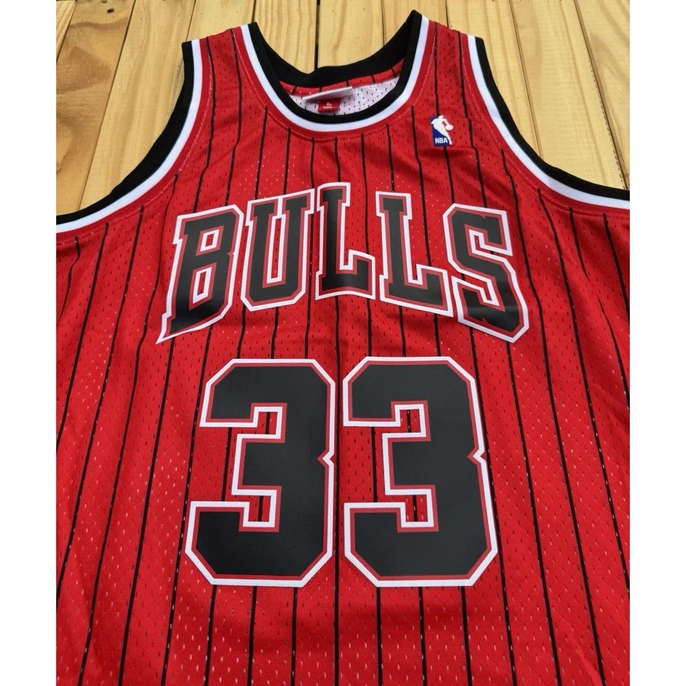 Mens Mitchell & Ness NBA Reload Swingman Jersey Bulls 1995 Scottie‎ Pippen Large